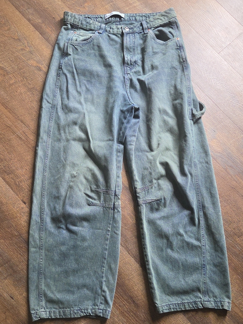 Bershka Relaxed Carpenter Jeans in Faded Green